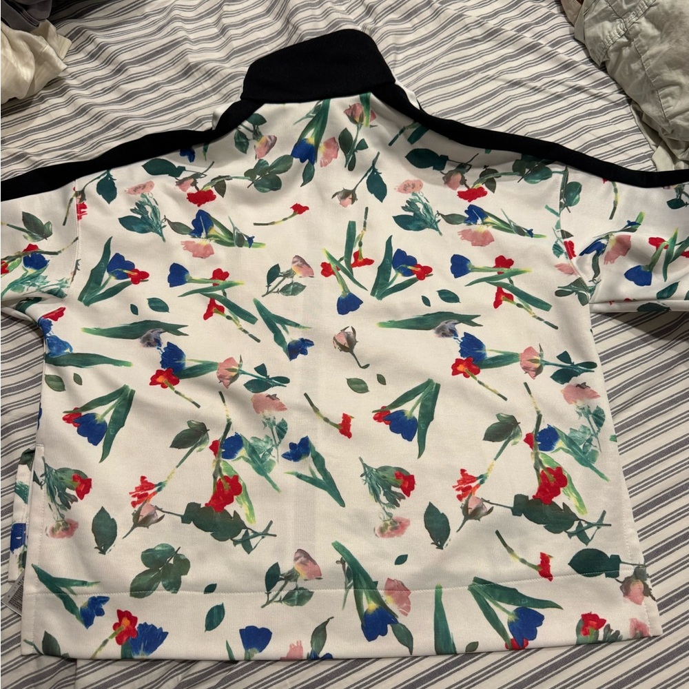 Woman’s Adidas floral jacket - Picture 4 of 4
